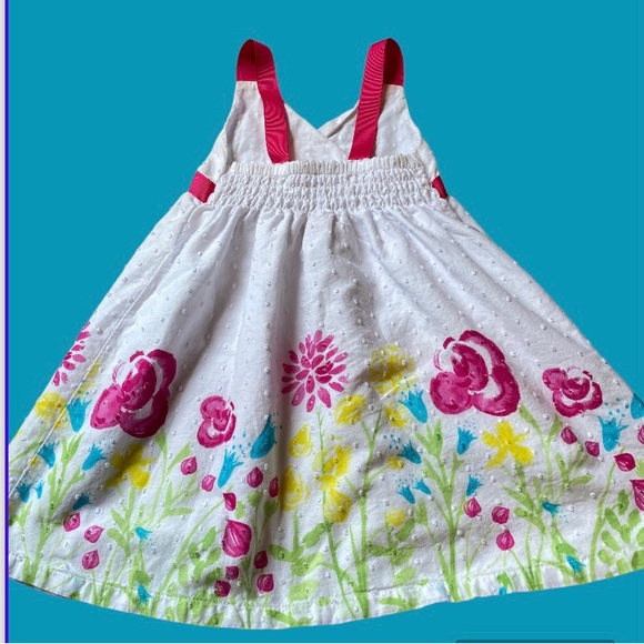 Sundress - Picture 2 of 4